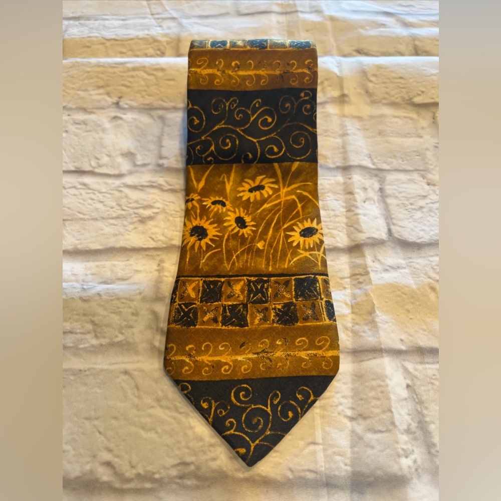 ERMENEGILDO ZEGNA Yellow Sunflower Print Neck Tie 58”